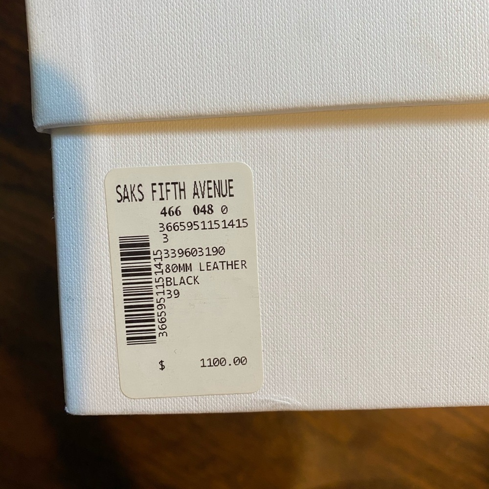 Brand new authentic Celine Boots - size 39 - Picture 4 of 10